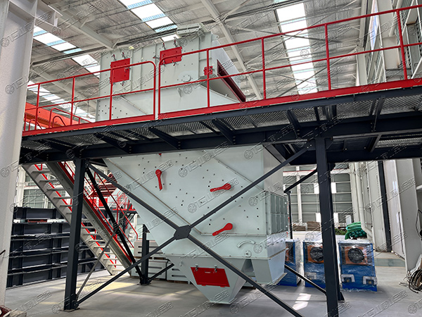 高頻篩，細(xì)物料篩分專家，效率高還不堵孔